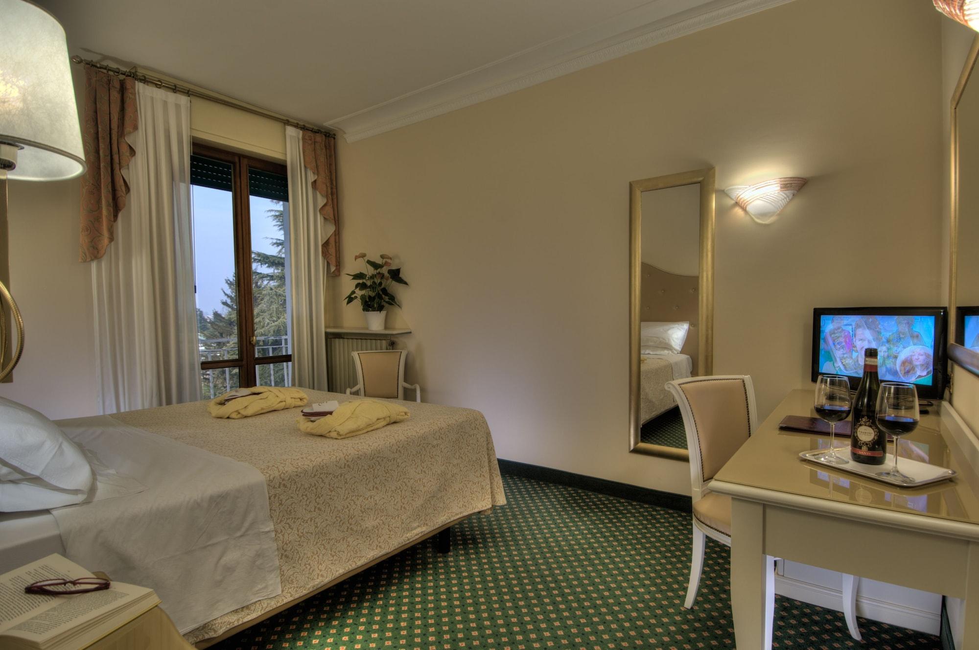 Palace Hotel Meggiorato Abano Terme Exteriör bild